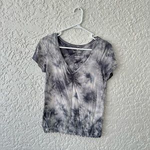 Gray and white tie-dye top